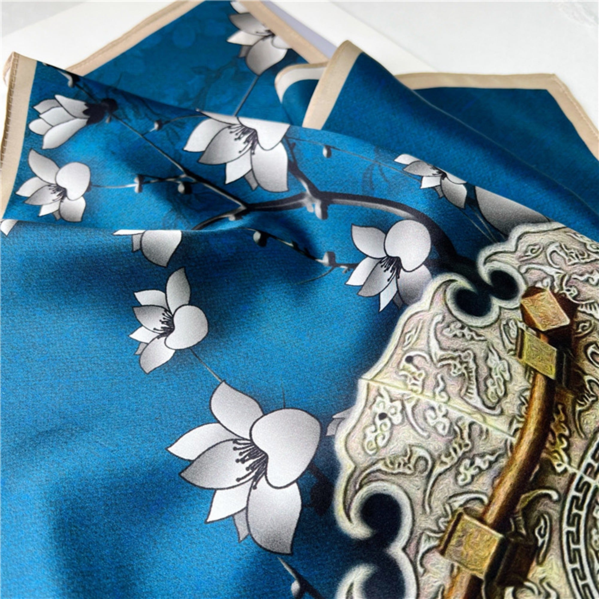 26'' Blue Lock Pattern Mulberry Silk Scarf – Modern Square Silk Shawl for Women, Elegant & Chic Accessory