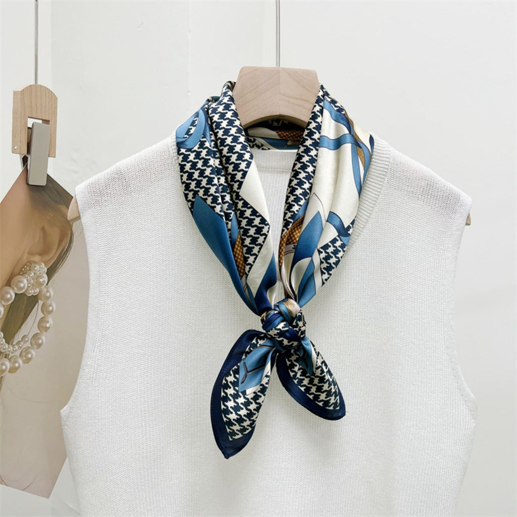 26'' Houndstooth Mulberry Silk Scarf – Classic Square Silk Shawl for Women, Elegant & Timeless Accessory