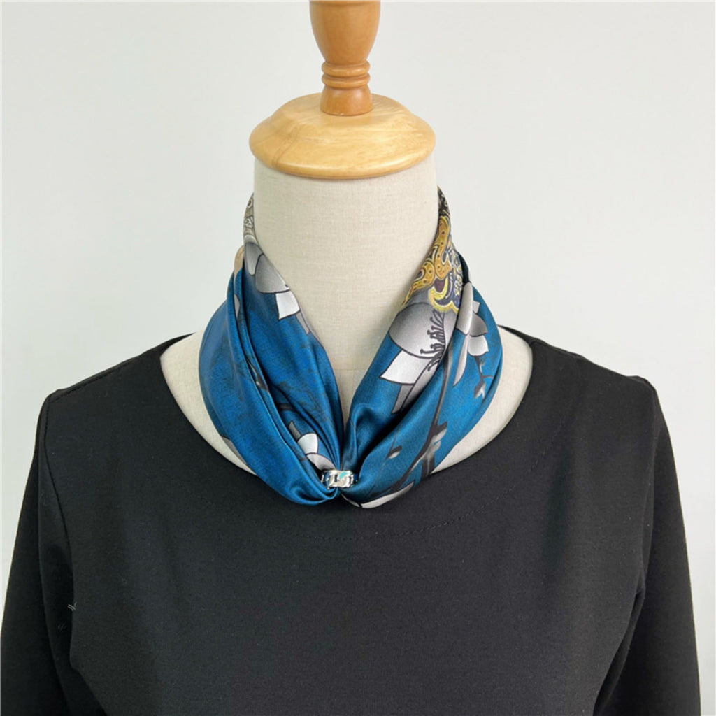 26'' Blue Lock Pattern Mulberry Silk Scarf – Modern Square Silk Shawl for Women, Elegant & Chic Accessory